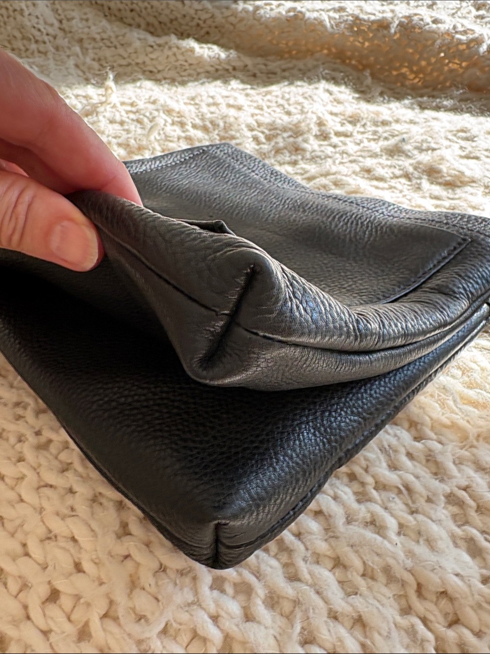 Hammitt Duke black Leather Shoulder Bag with Gold Stud Accents.. like new - Picture 4 of 11